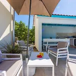Villa In 45290 Smrika