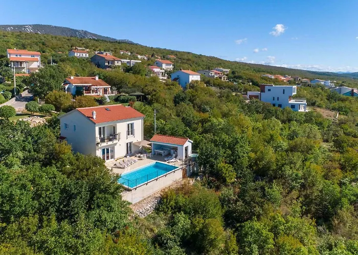In 45290 Villa