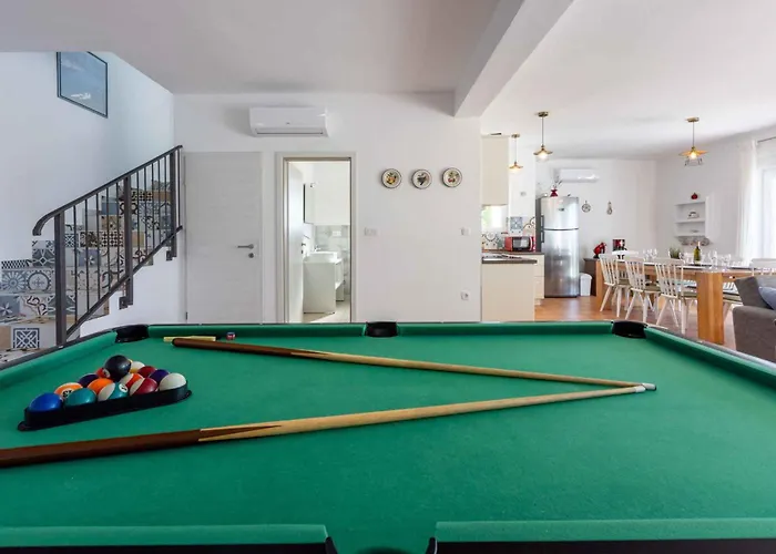 In 45290 Villa *