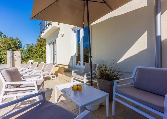 In 45290 Villa